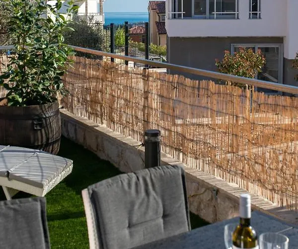 Libelle 5 Star In Krk! Apartament Krk Town